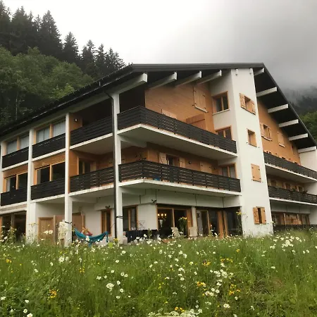 Les Cimes Du Montblanc Chalet *